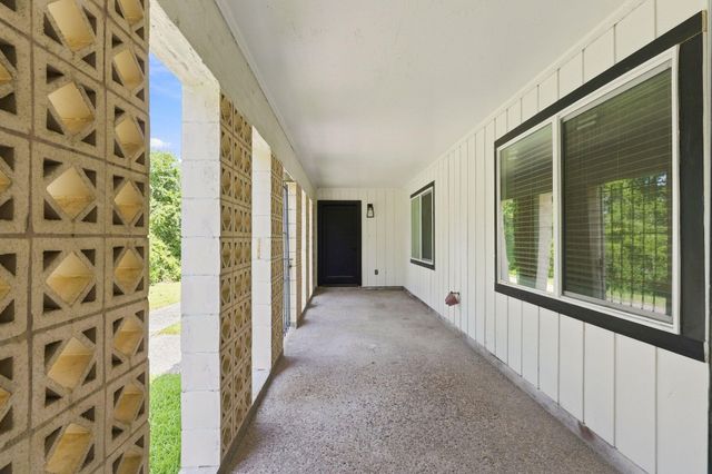 1919 20th Street, Huntsville, TX 77340