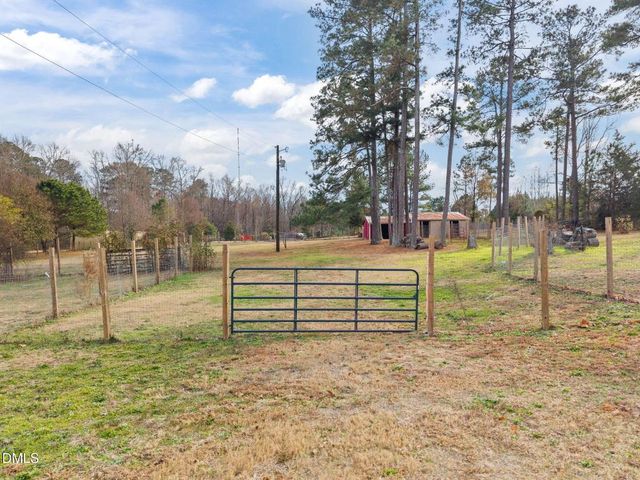 4325 Auburn Knightdale Road, Raleigh, NC 27610