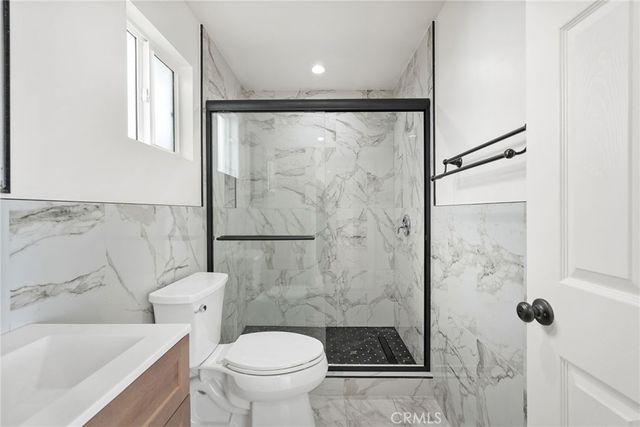 5842 Lexington Avenue, Hollywood, CA 90038