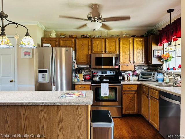 12104 Lexington Drive 3, South Lyon, MI 48178