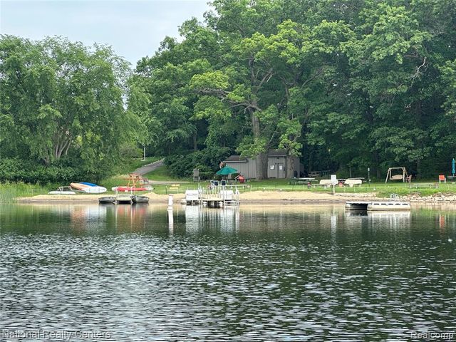 12104 Lexington Drive 3, South Lyon, MI 48178