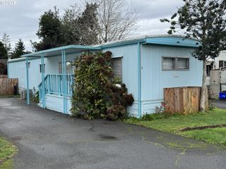 16345 GROOTENDORST Ln 4, Brookings, OR 97415