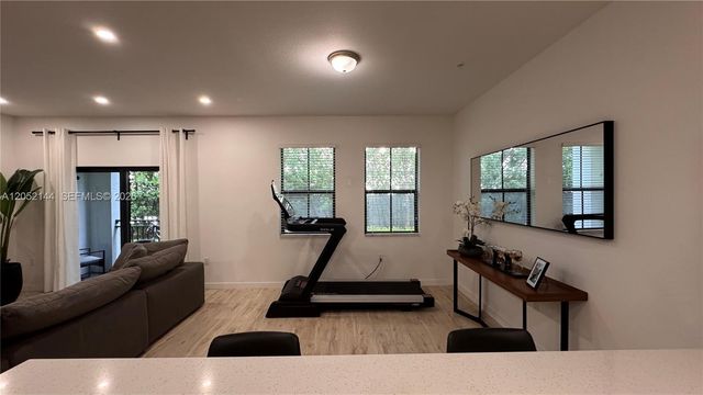 15540 SW 136th St 105, Miami, FL 33196