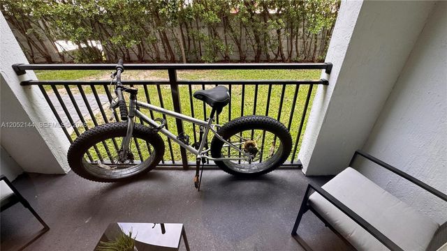 15540 SW 136th St 105, Miami, FL 33196