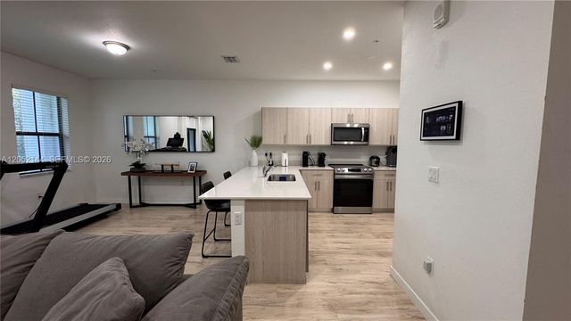 15540 SW 136th St 105, Miami, FL 33196