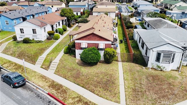 10846 S Manhattan, Los Angeles, CA 90047