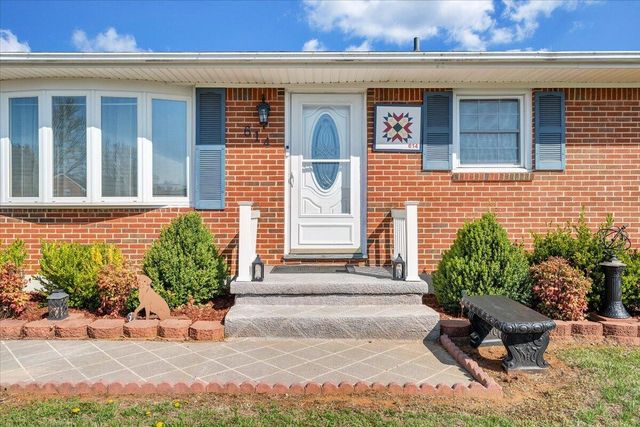 614 Santee RD, Roanoke, VA 24019