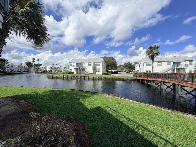 2516 WOODGATE BOULEVARD 107, Orlando, FL 32822