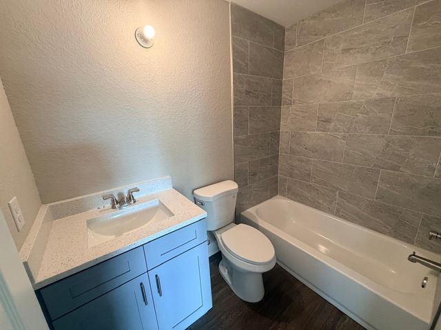 2516 WOODGATE BOULEVARD 107, Orlando, FL 32822