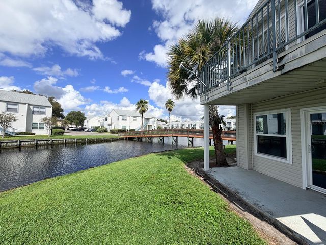 2516 WOODGATE BOULEVARD 107, Orlando, FL 32822