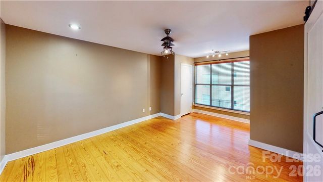 2062 Atherton Heights Lane, Charlotte, NC 28203