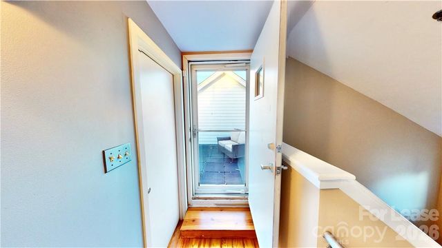2062 Atherton Heights Lane, Charlotte, NC 28203