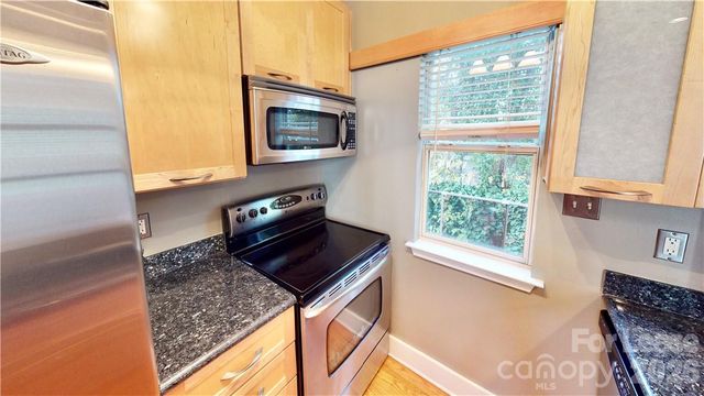 2062 Atherton Heights Lane, Charlotte, NC 28203
