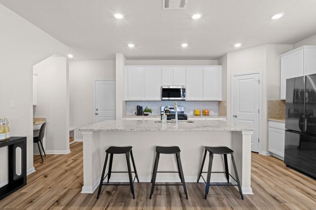 688 Lone Peak WAY, Dripping Springs, TX 78620