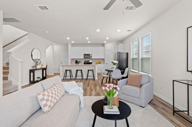 688 Lone Peak WAY, Dripping Springs, TX 78620