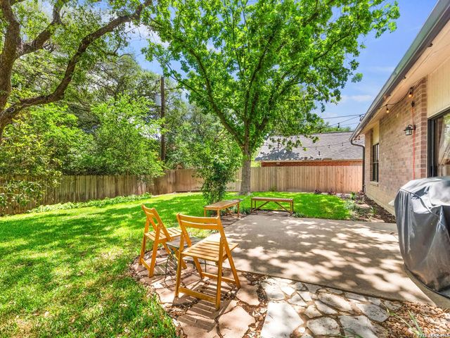 14930 Dancers Image, San Antonio, TX 78248