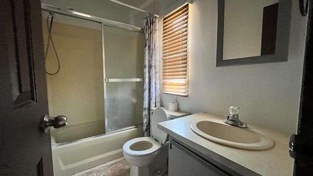 306 S MCKINLEY Avenue, Mountainair, NM 87036