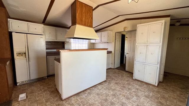 306 S MCKINLEY Avenue, Mountainair, NM 87036