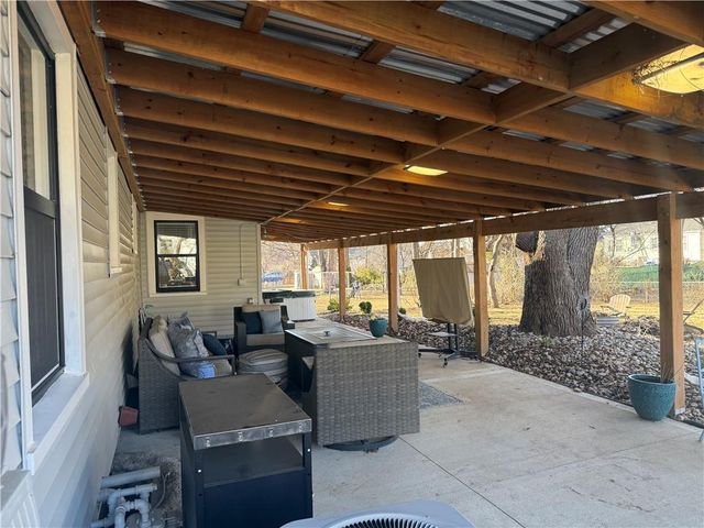 7800 W 64th Street, Mission, KS 66202