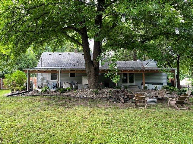 7800 W 64th Street, Mission, KS 66202