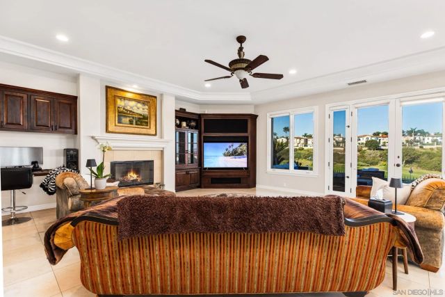 7124 Aviara Dr, Carlsbad, CA 92011