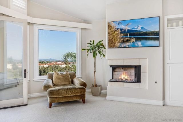 7124 Aviara Dr, Carlsbad, CA 92011