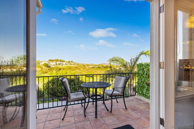 7124 Aviara Dr, Carlsbad, CA 92011