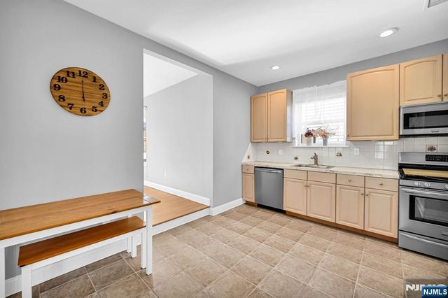 48 Main Avenue, Wallington, NJ 07057