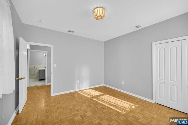 48 Main Avenue, Wallington, NJ 07057