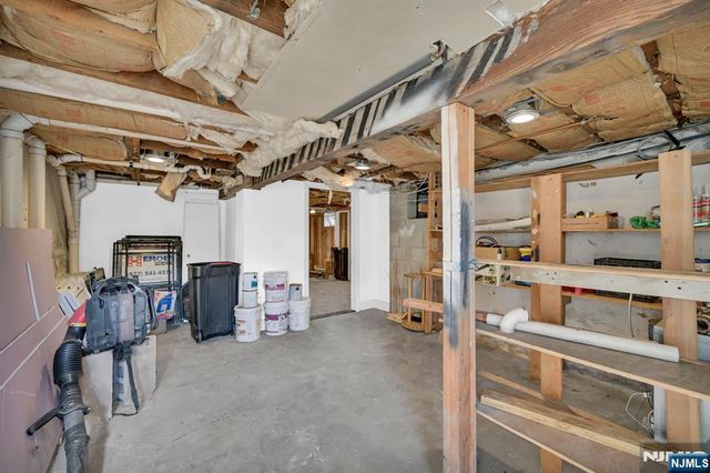 48 Main Avenue, Wallington, NJ 07057