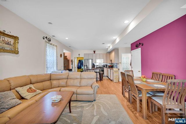 48 Main Avenue, Wallington, NJ 07057