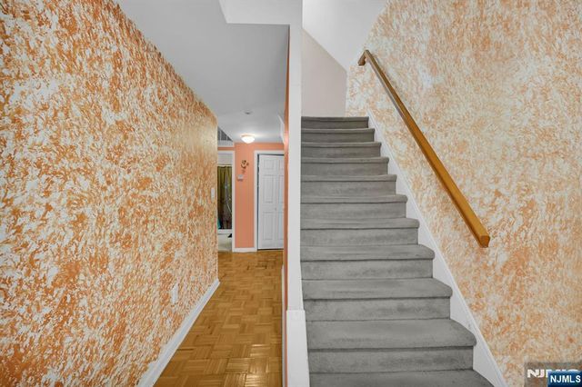 48 Main Avenue, Wallington, NJ 07057