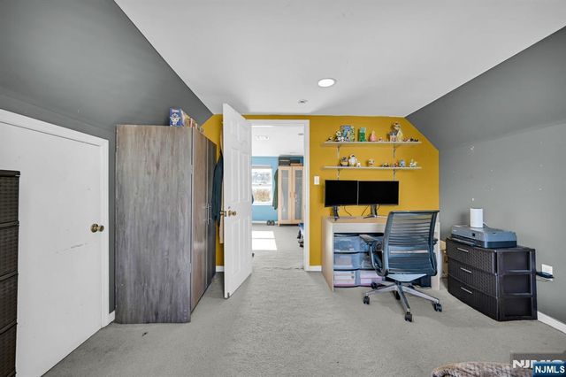 48 Main Avenue, Wallington, NJ 07057