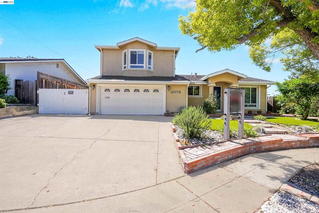 2076 Mento Dr, Fremont, CA 94539