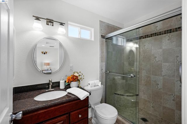 2076 Mento Dr, Fremont, CA 94539