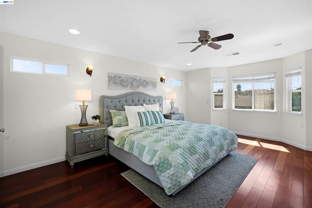 2076 Mento Dr, Fremont, CA 94539