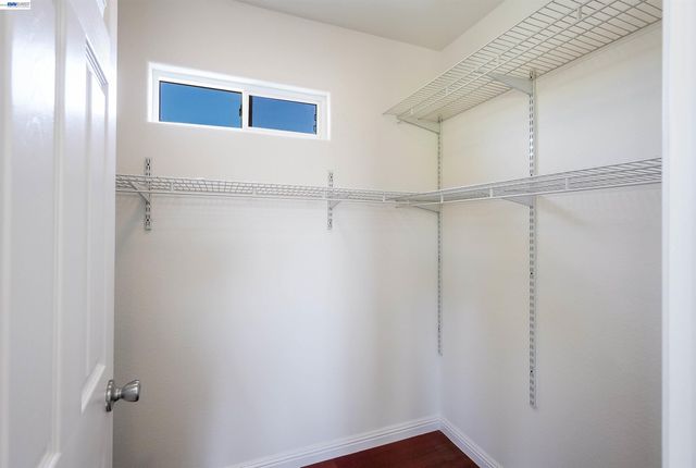 2076 Mento Dr, Fremont, CA 94539