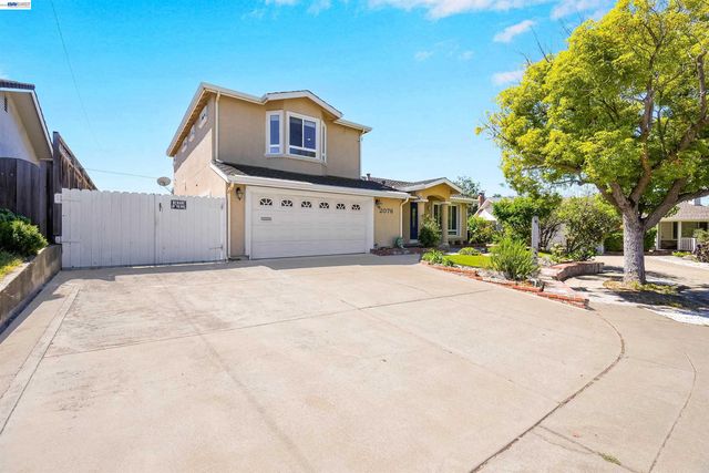 2076 Mento Dr, Fremont, CA 94539