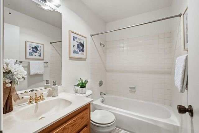 2264 Almaden Road B, San Jose, CA 95125