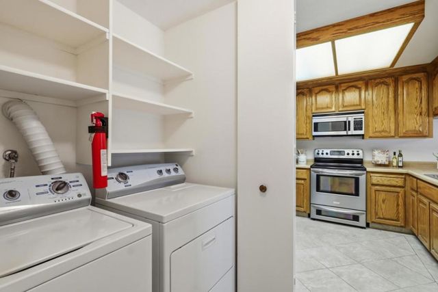 2264 Almaden Road B, San Jose, CA 95125