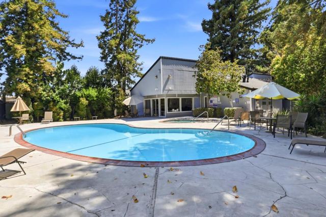 2264 Almaden Road B, San Jose, CA 95125