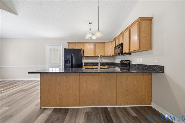 2007 Dellrose Dr, Hopewell, VA 23860