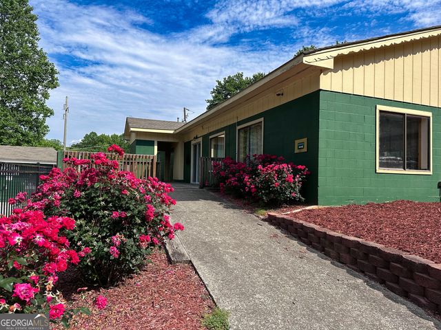 68 Nomad Trail, Cleveland, GA 30528