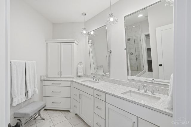 221 W Fifteenth Street, Cincinnati, OH 45202