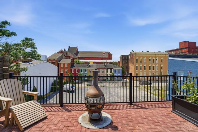 221 W Fifteenth Street, Cincinnati, OH 45202