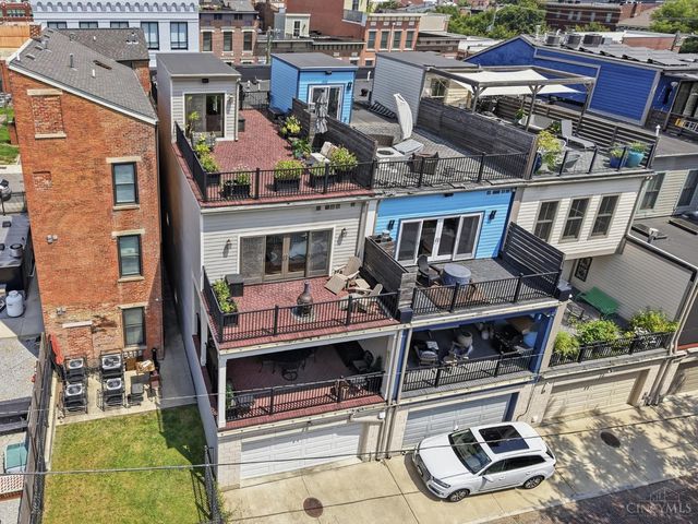 221 W Fifteenth Street, Cincinnati, OH 45202