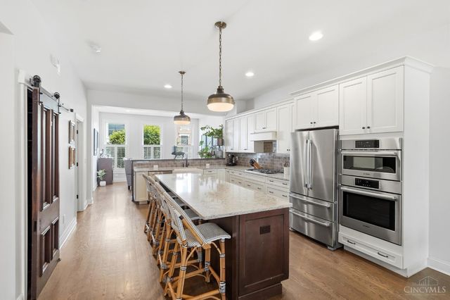 221 W Fifteenth Street, Cincinnati, OH 45202