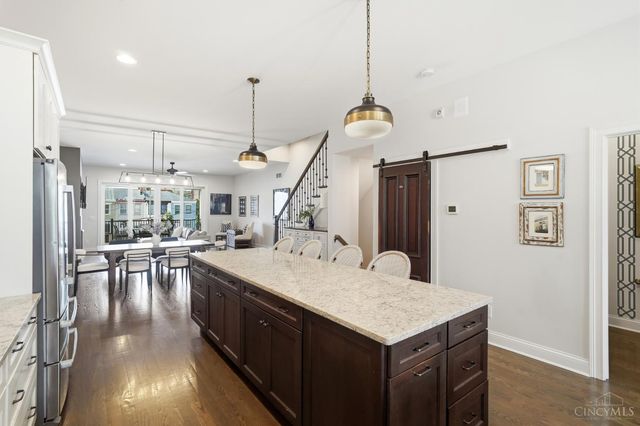 221 W Fifteenth Street, Cincinnati, OH 45202