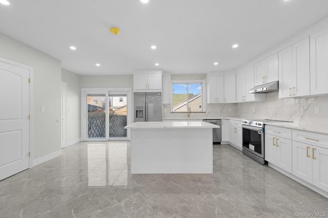 17109 144th Avenue, Springfield Gardens, NY 11434