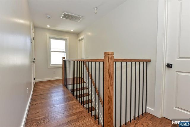 69 Wyckoff Avenue, Waldwick, NJ 07463
